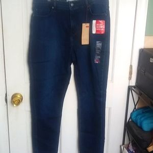 NWT Levi's size 16 stretch Jeans